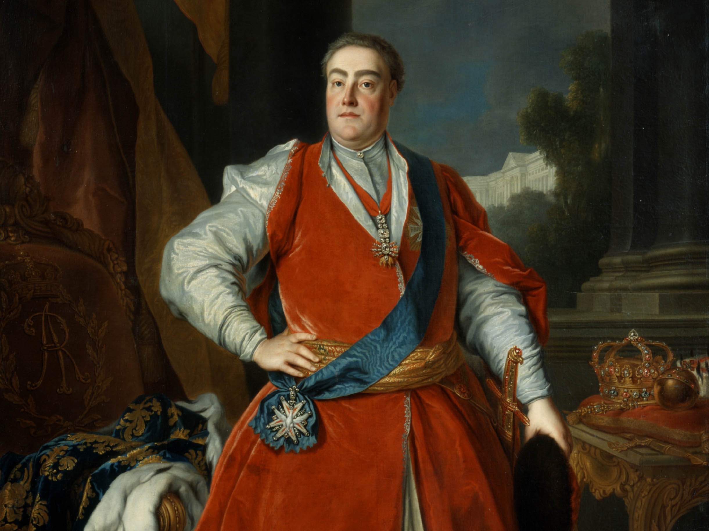 KI generiert: Das Bild zeigt ein formelles Porträt eines Mannes in edler Kleidung mit einer Schärpe und Orden, stehend neben einem Tisch mit einer Krone. Die Umgebung deutet auf eine königliche oder adlige Szene hin.